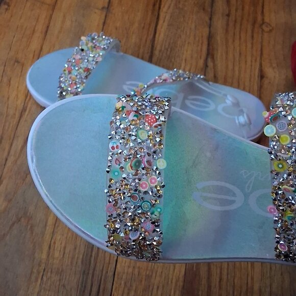 Bebe Flat Sandals Rhinestone and Fruit Glitter Details - Picture 4 of 5